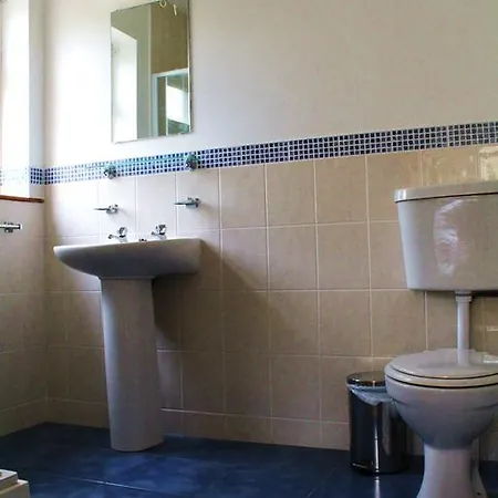 Kerry-lee Homes Дом отдыха *